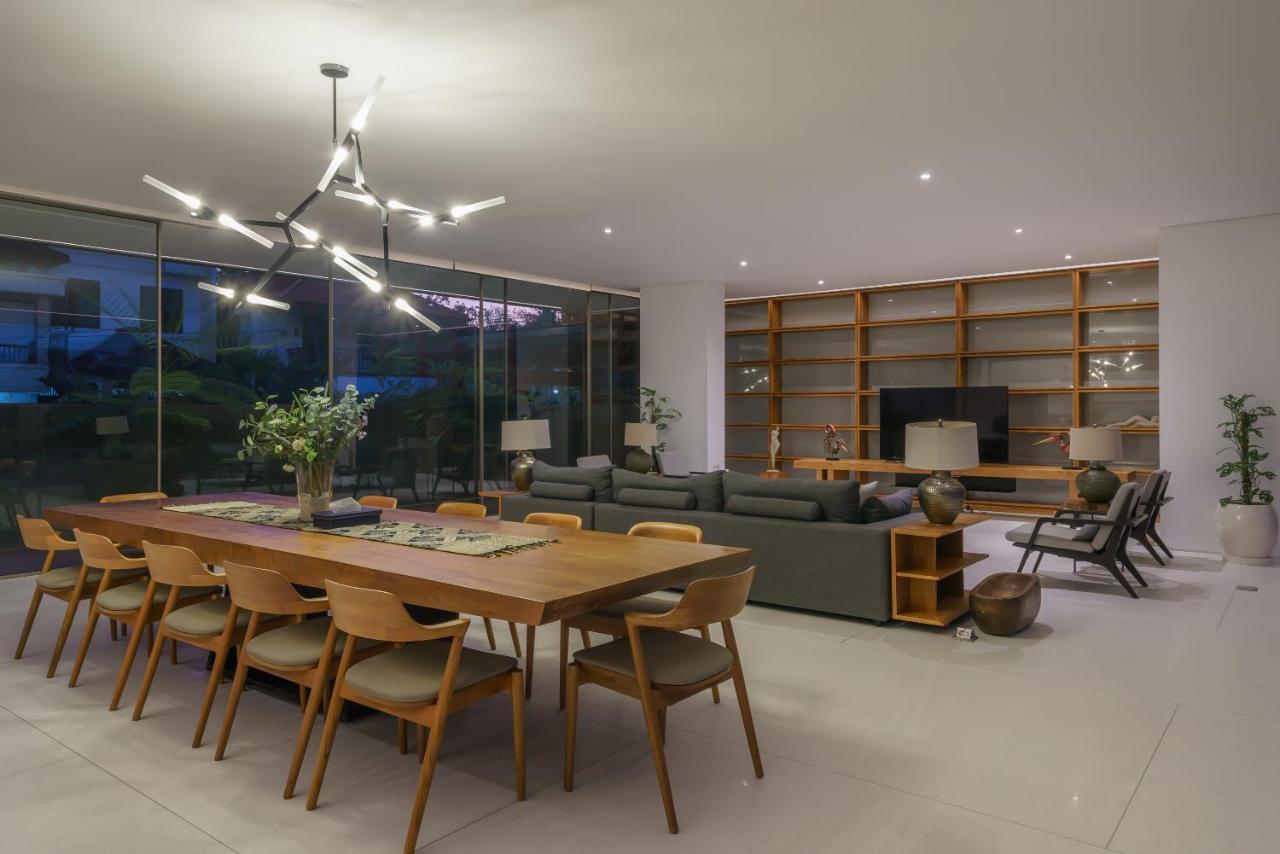Beyond The Sea - Luxe Sea View Villa In Jimbaran Экстерьер фото