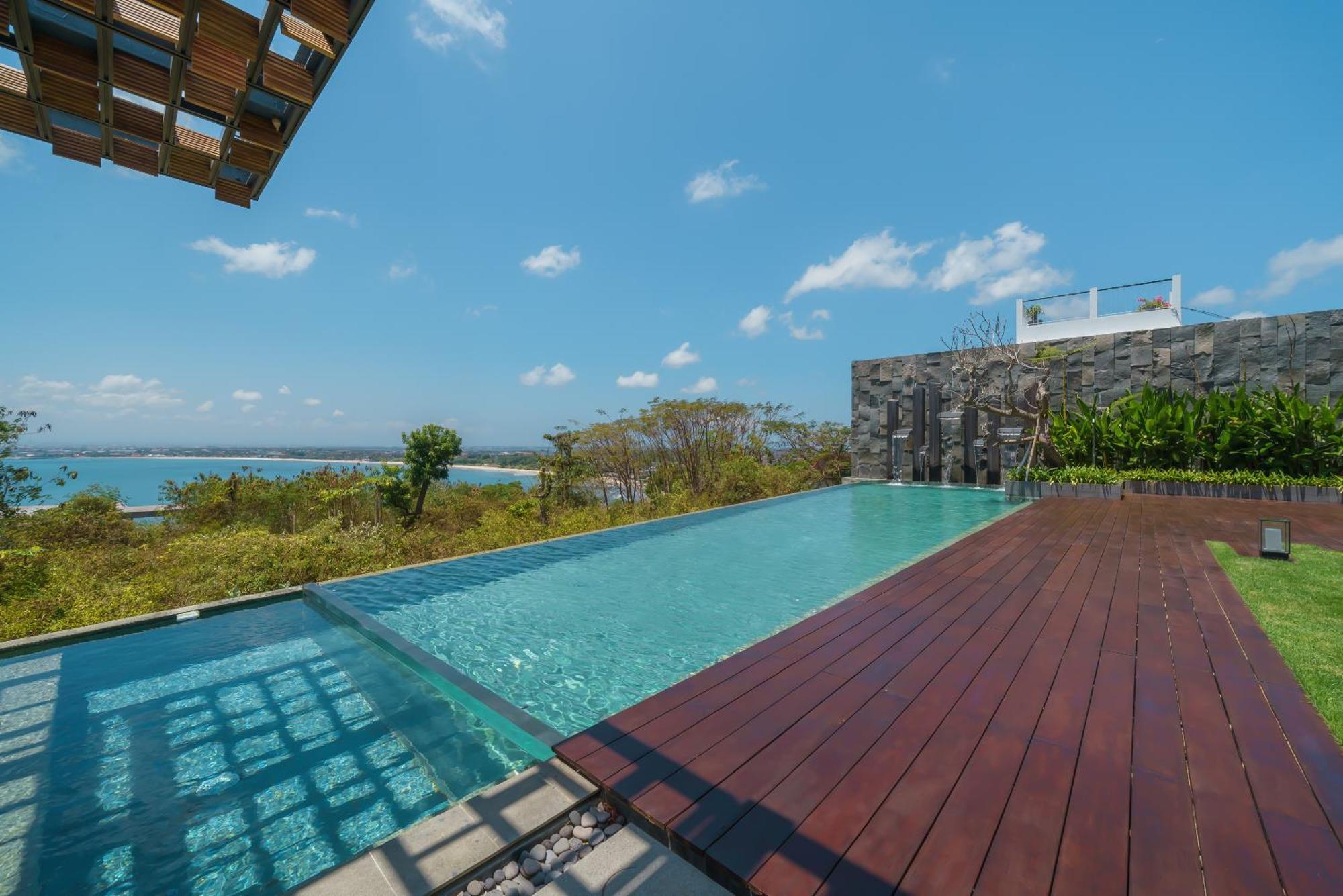 Beyond The Sea - Luxe Sea View Villa In Jimbaran Экстерьер фото